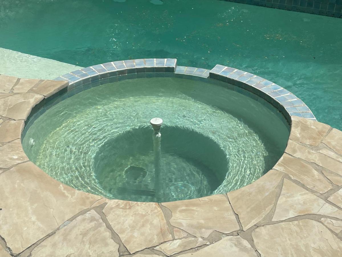 Insperit Home At Galleria With Heated Pool Spa Houston Exteriör bild