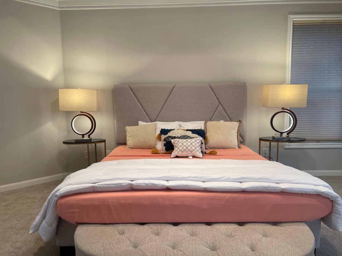 Insperit Home At Galleria With Heated Pool Spa Houston Exteriör bild