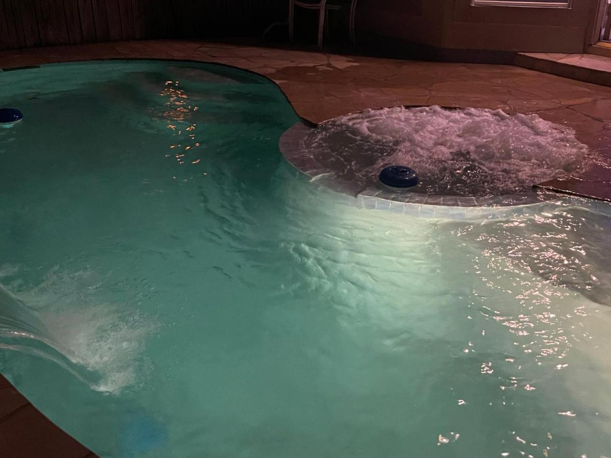 Insperit Home At Galleria With Heated Pool Spa Houston Exteriör bild