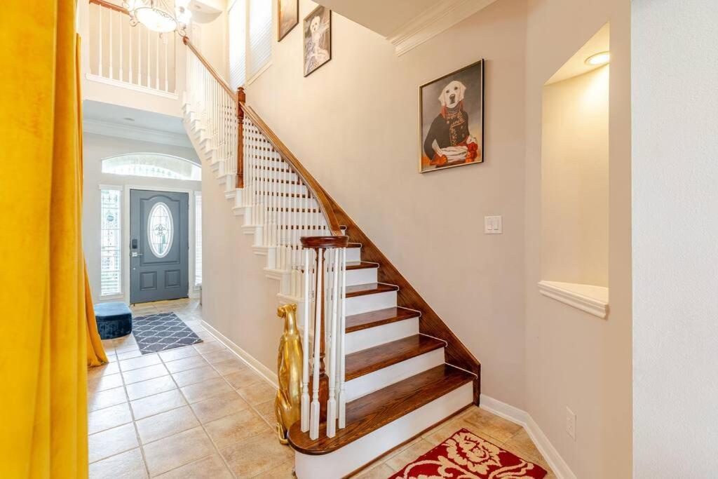 Insperit Home At Galleria With Heated Pool Spa Houston Exteriör bild